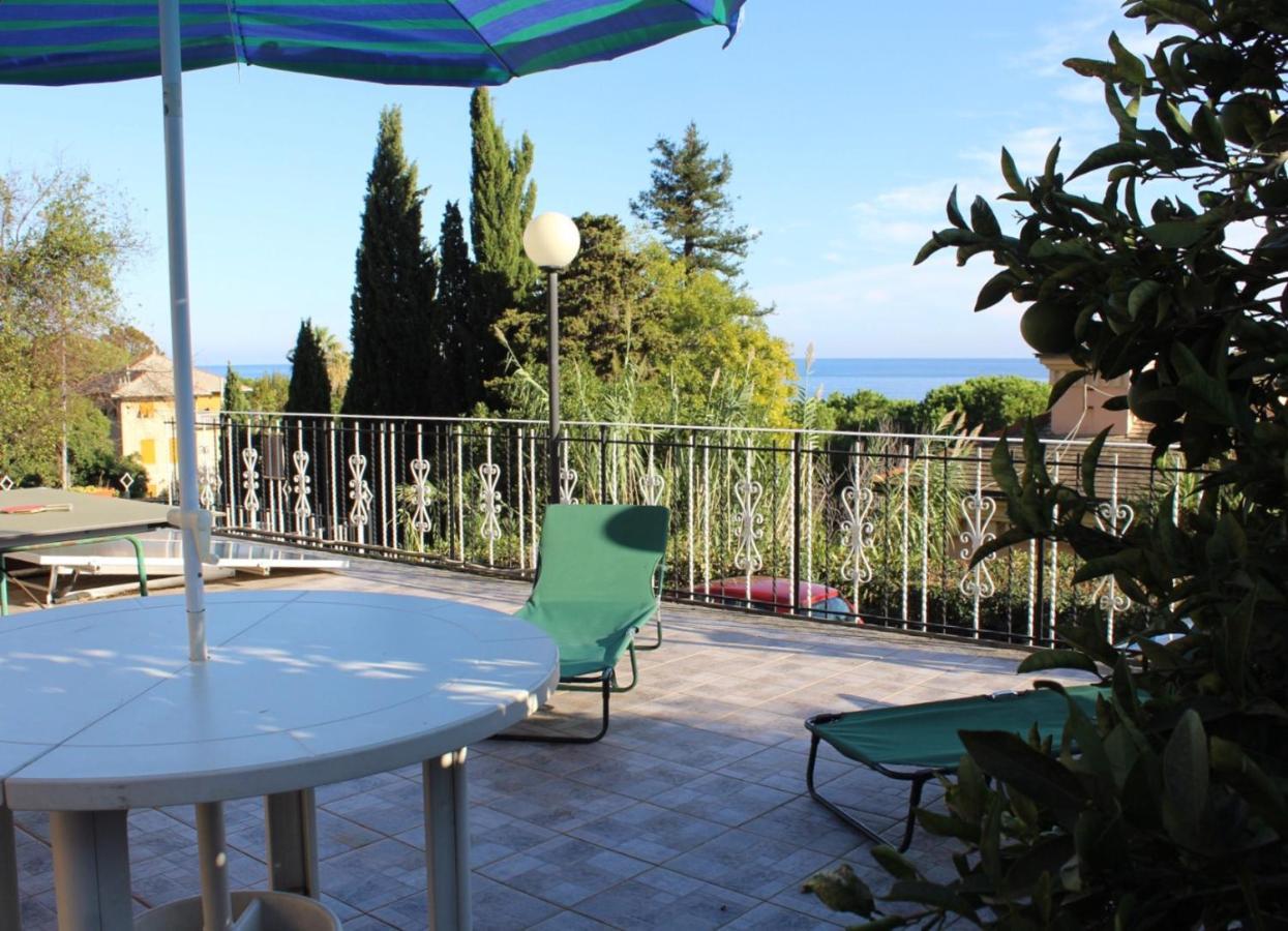 Casa Michele Lägenhet Cogoleto Exteriör bild