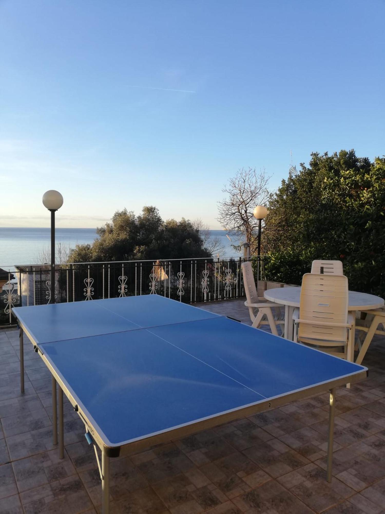 Casa Michele Lägenhet Cogoleto Exteriör bild
